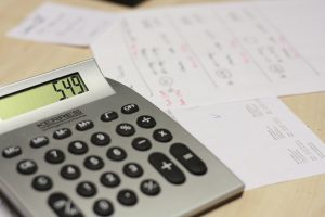 Read more about the article 6 Aplikasi Nota dan Invoice Gratis untuk UMKM dari HP (Plus Cara Pakainya)